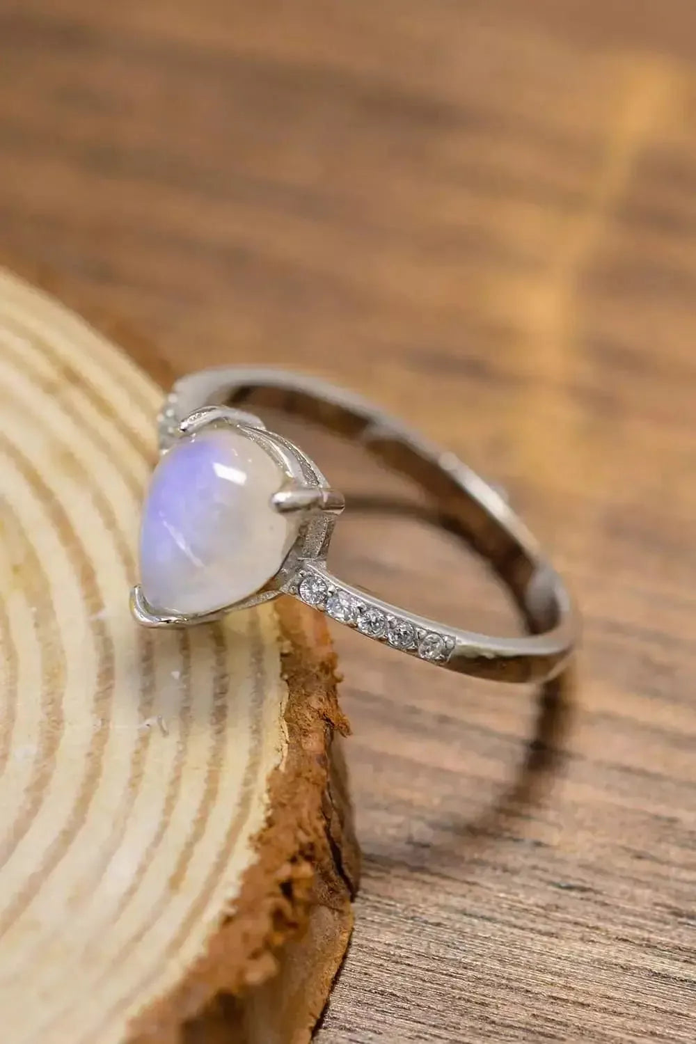 High Quality Natural Moonstone Teardrop Side Stone Ring - Godiva Oya Bey