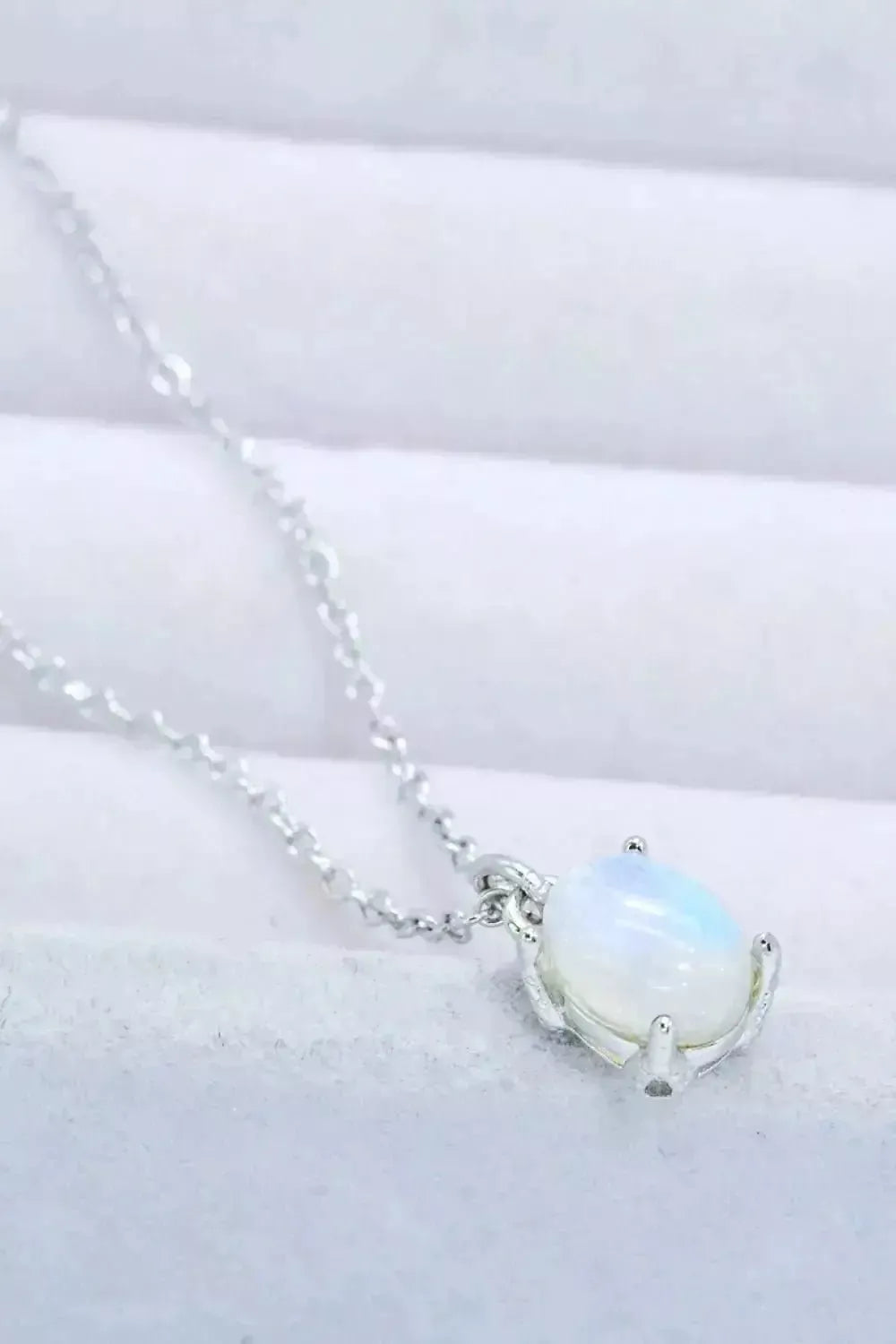 Natural 4-Prong Pendant Moonstone Necklace - Godiva Oya Bey