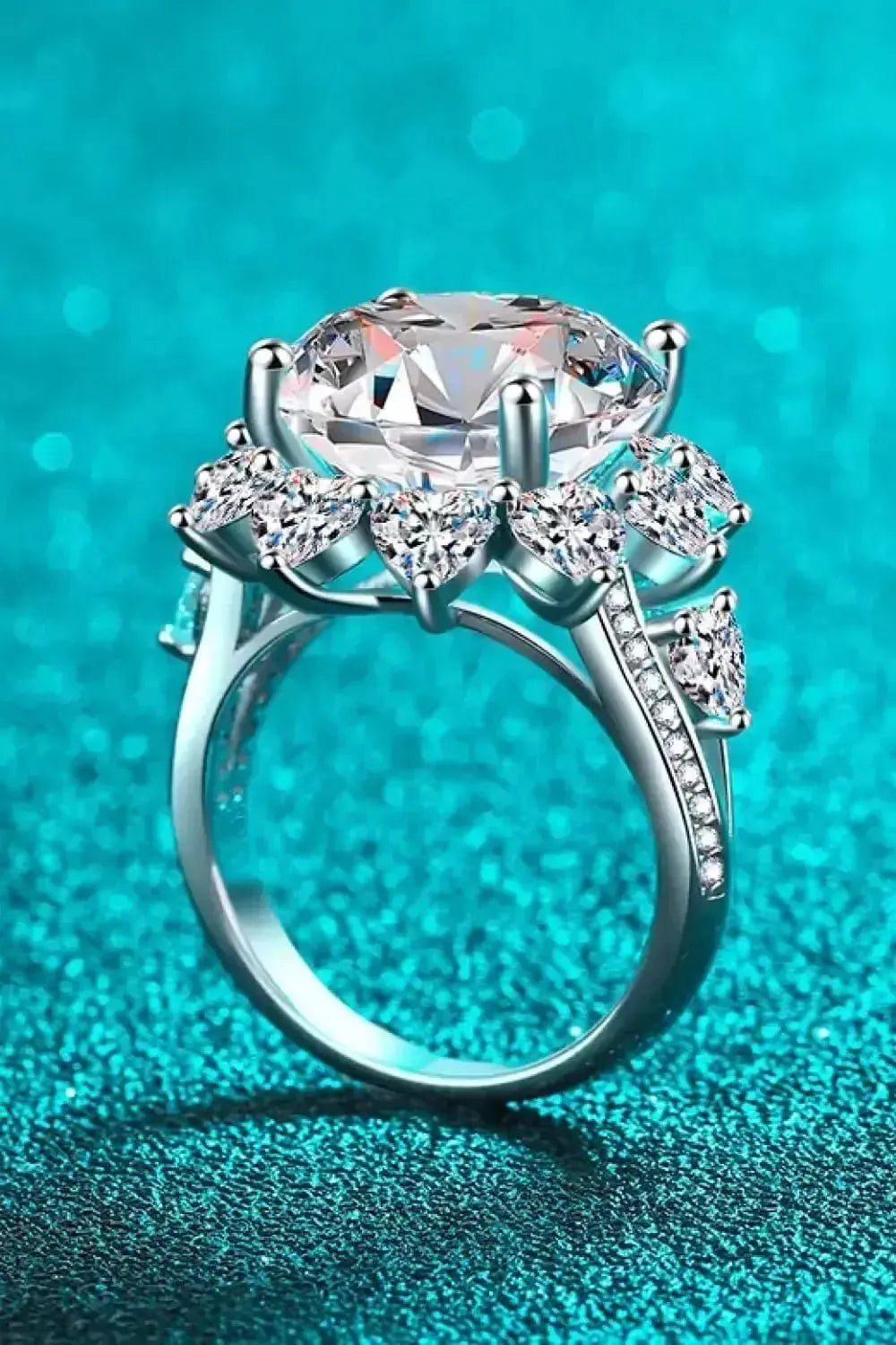 10 Carat Moissanite Flower-Shaped Ring - Godiva Oya Bey