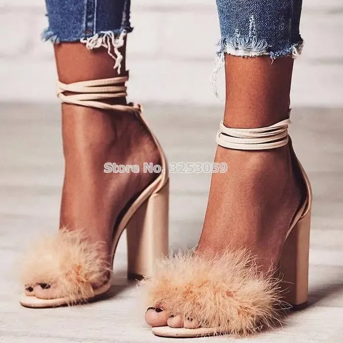New Design Nude Pink Black Suede Fur Sandals Lace-up Thick High Heels Dress Shoes Strappy Chunky Heel Bridal Shoes Sandals Godiva Oya Bey